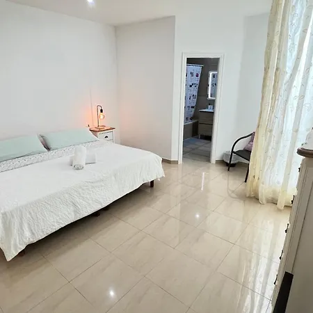 Alcamar, Penthouse For Rent With Beautiful Views In Playa De San Juan!